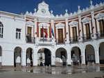 FACHADA DEL AYUNTAMIENTO DE MANZANARES