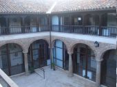 PATIO DE LA RESIDENCIA DE ANCIANOS DE SAN CARLOS DEL VALLE 